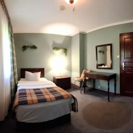 Zielona - Sauna! ゲストハウス