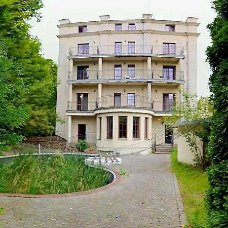 Zielona - Sauna! 3* パシュクフカ