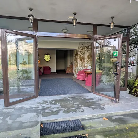 ゲストハウス Zielona - Sauna! 3*